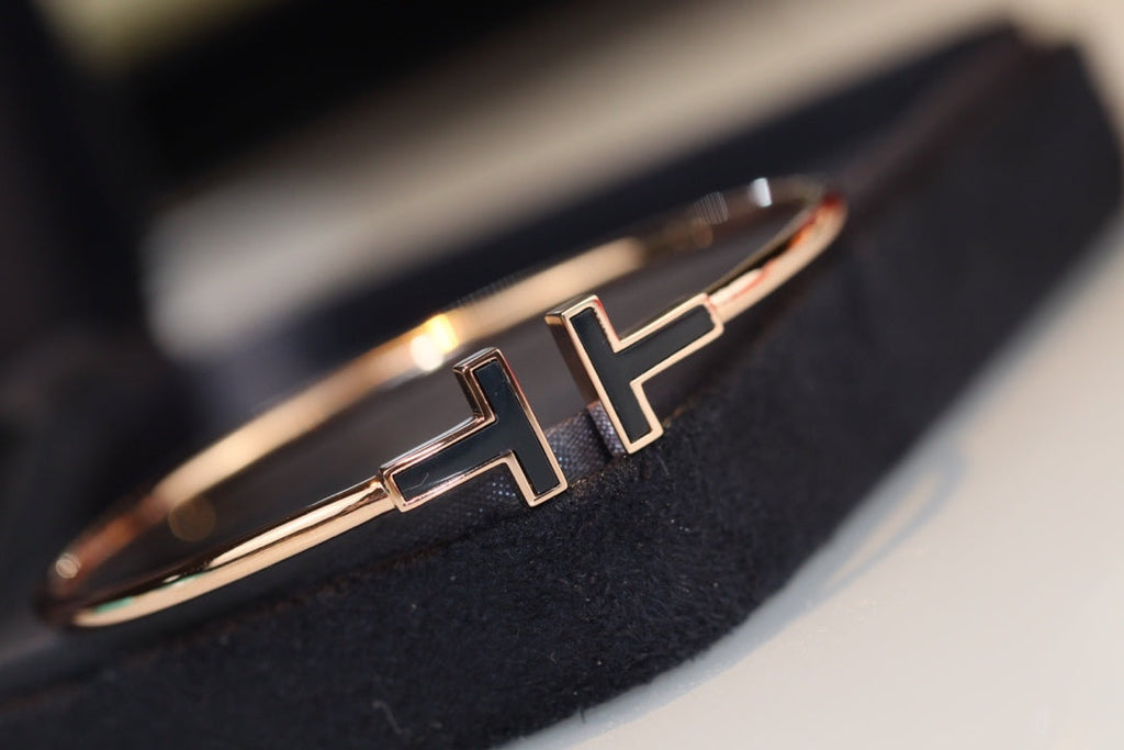 TIFFANY T BRACELET 1.8MM ONYX PINK GOLD