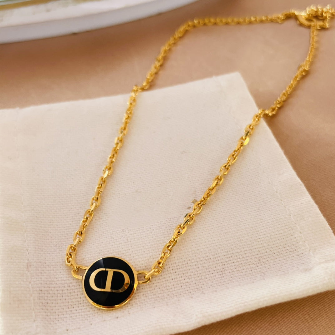 DIOR CD PEDANT NECKLACE GOLD