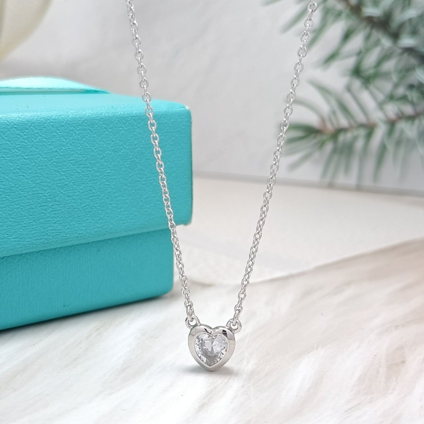TIFFANY HEART BIG DIAMOND NECKLACE