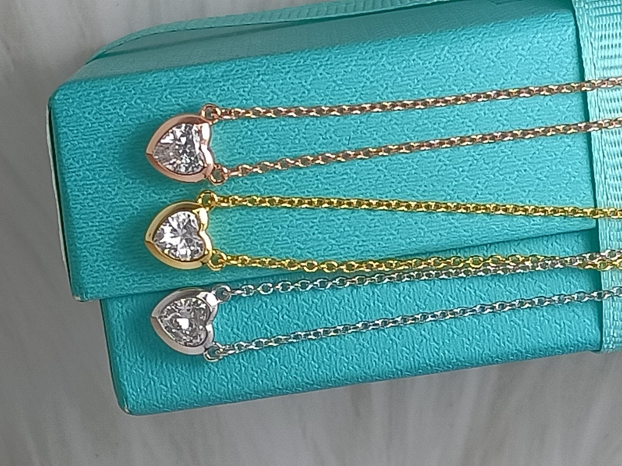 TIFFANY HEART BIG DIAMOND NECKLACE