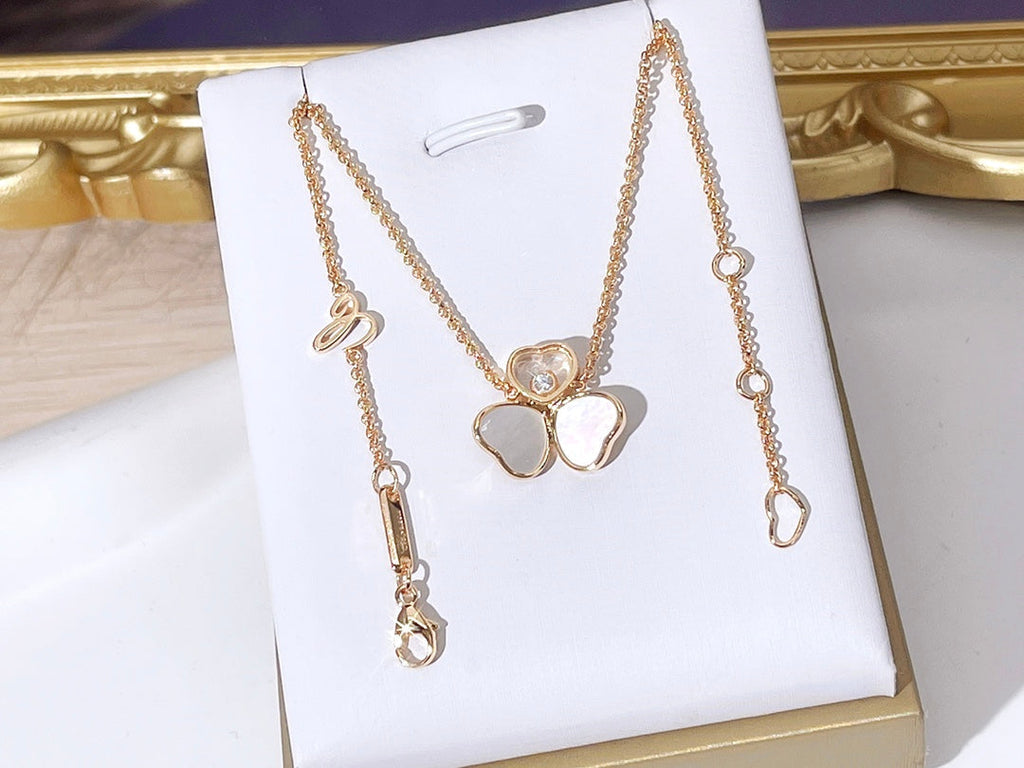CHOPARD HAPPY WING NECKLACE MOP 1 DIAMOND