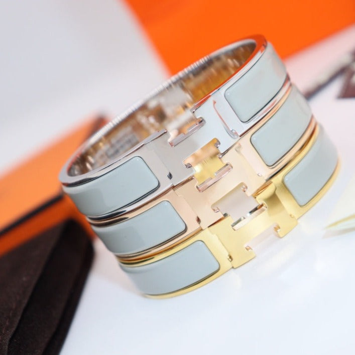HERMES H LIGHT BLUE BRACELET