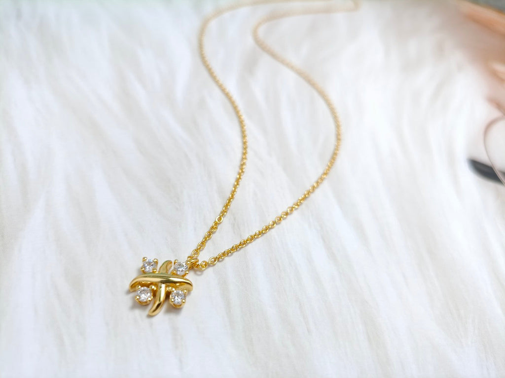 TIFFANY PINWHEEL NECKLACE DIAMOND