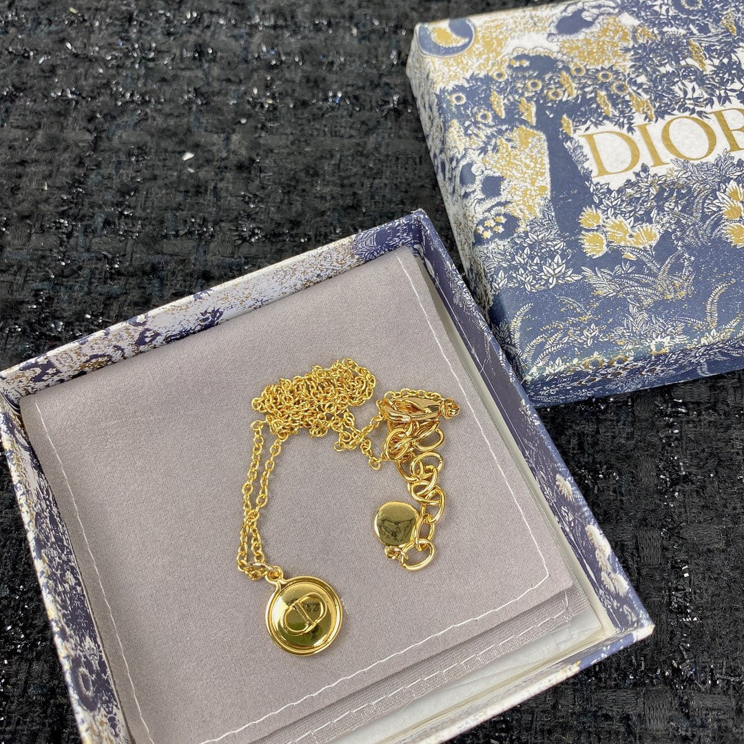DIOR CD PEDANT GOLD NECKLACE