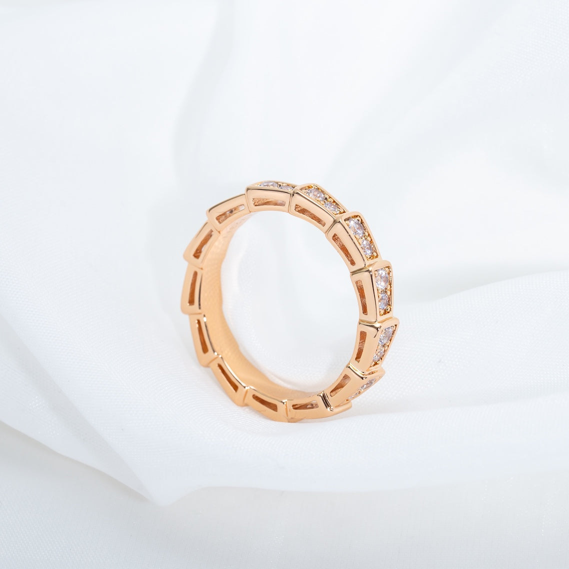 BVLGARI SERPENTI RING PINK GOLD DIAMOND PAVED 3MM