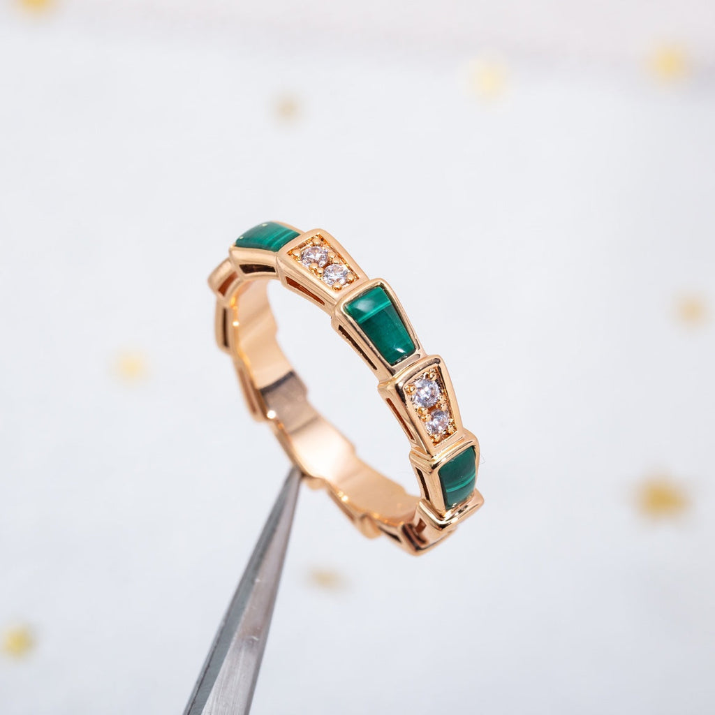 BVLGARI SERPENTI RING PINK GOLD MALACHITE DIAMOND 3MM