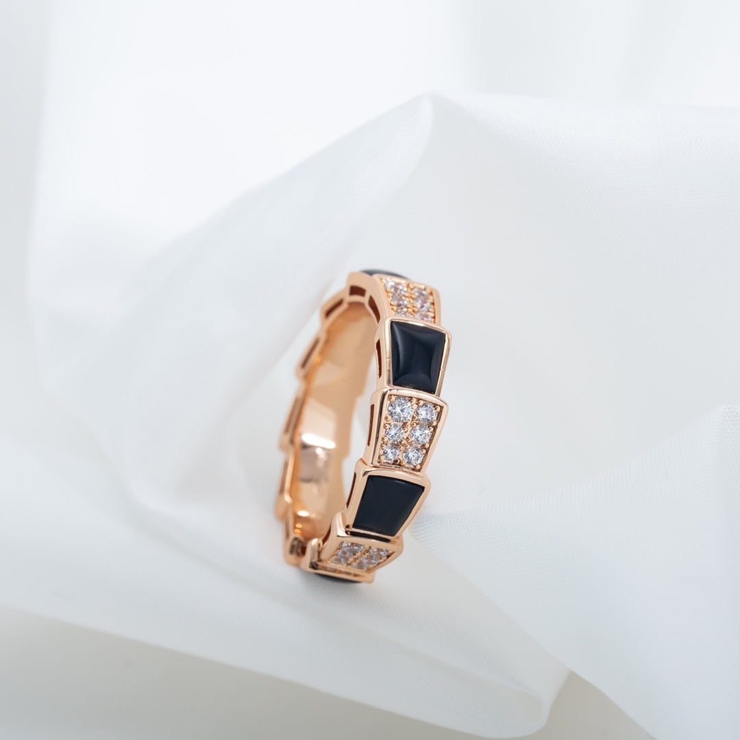 BVLGARI SERPENTI RING PINK GOLD BLACK MOP DIAMOND PAVED 4MM