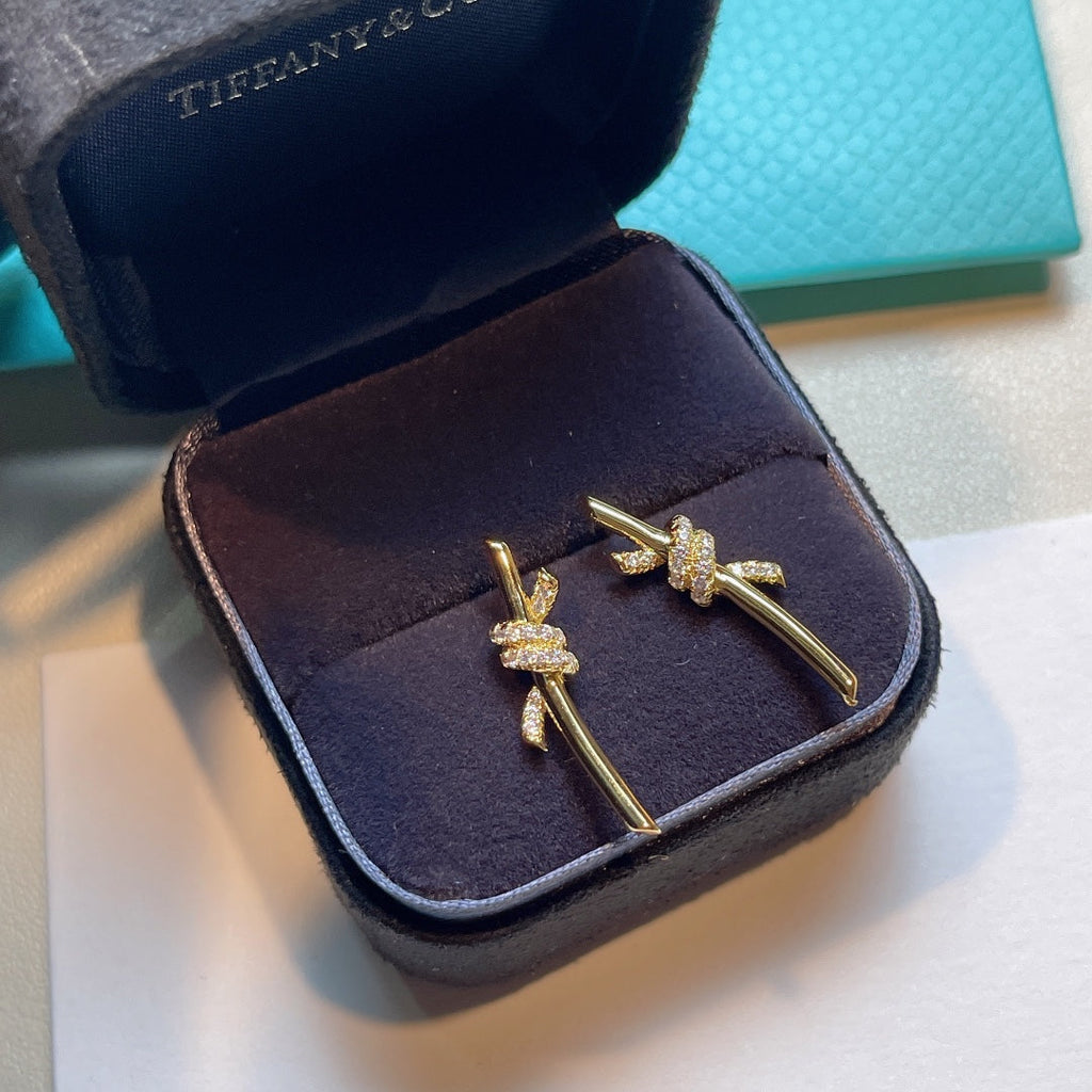 TIFFANY KNOT EARRINGS GOLD DIAMOND