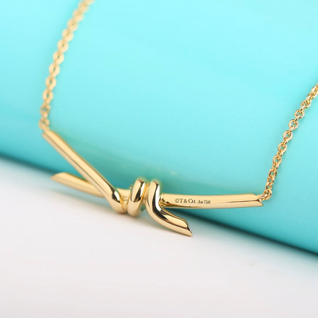 TIFFANY KNOT NECKLACE GOLD