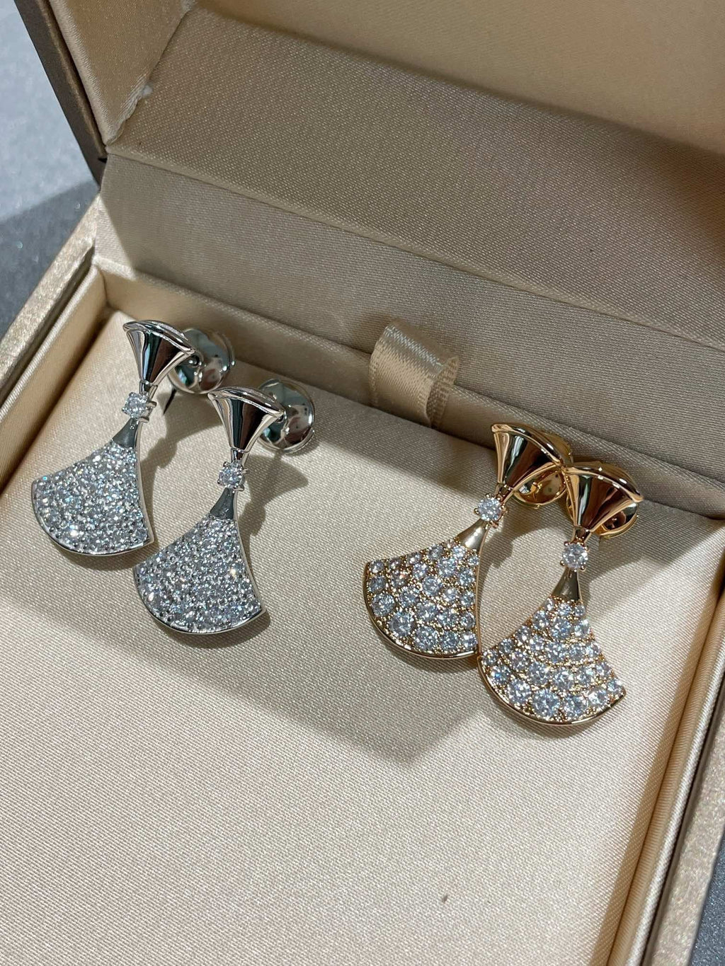 BVLGARI DREAM EARRINGS DIAMOND