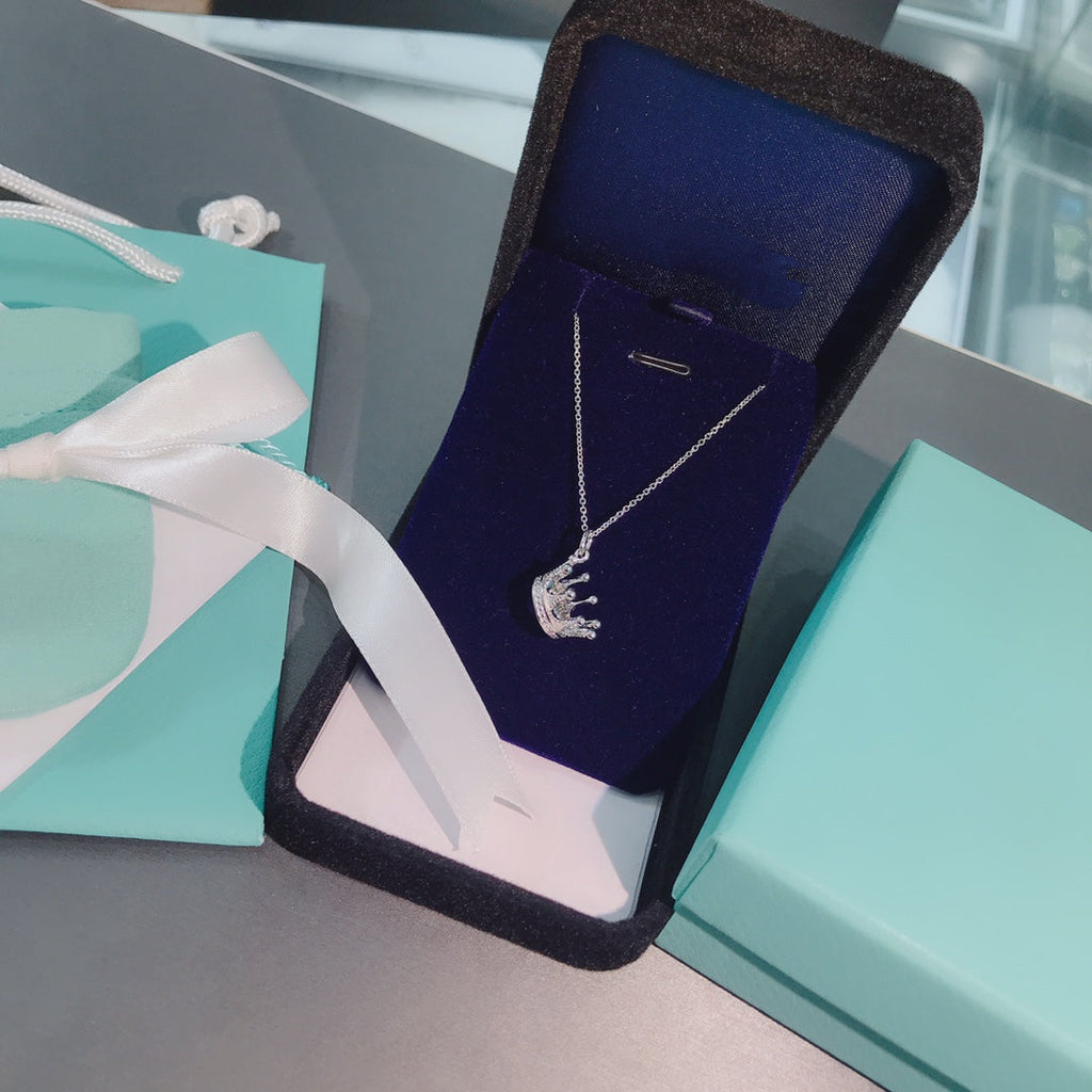 TIFFANY CROWN PEDANT NECKLACE