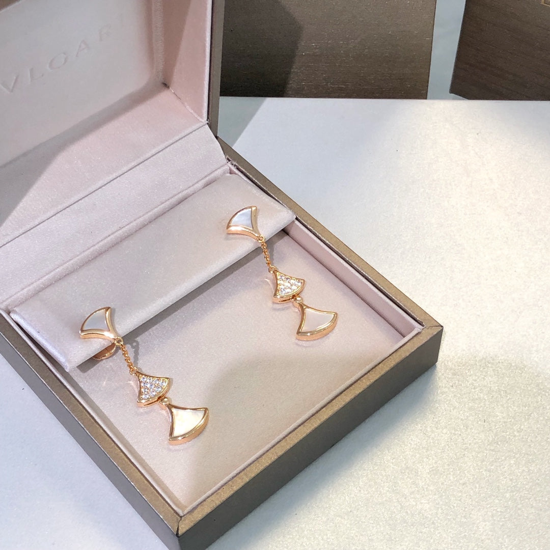 BVLGARI DREAM EARRINGS 3 MOTIFS DIAMOND MOP PINK GOLD