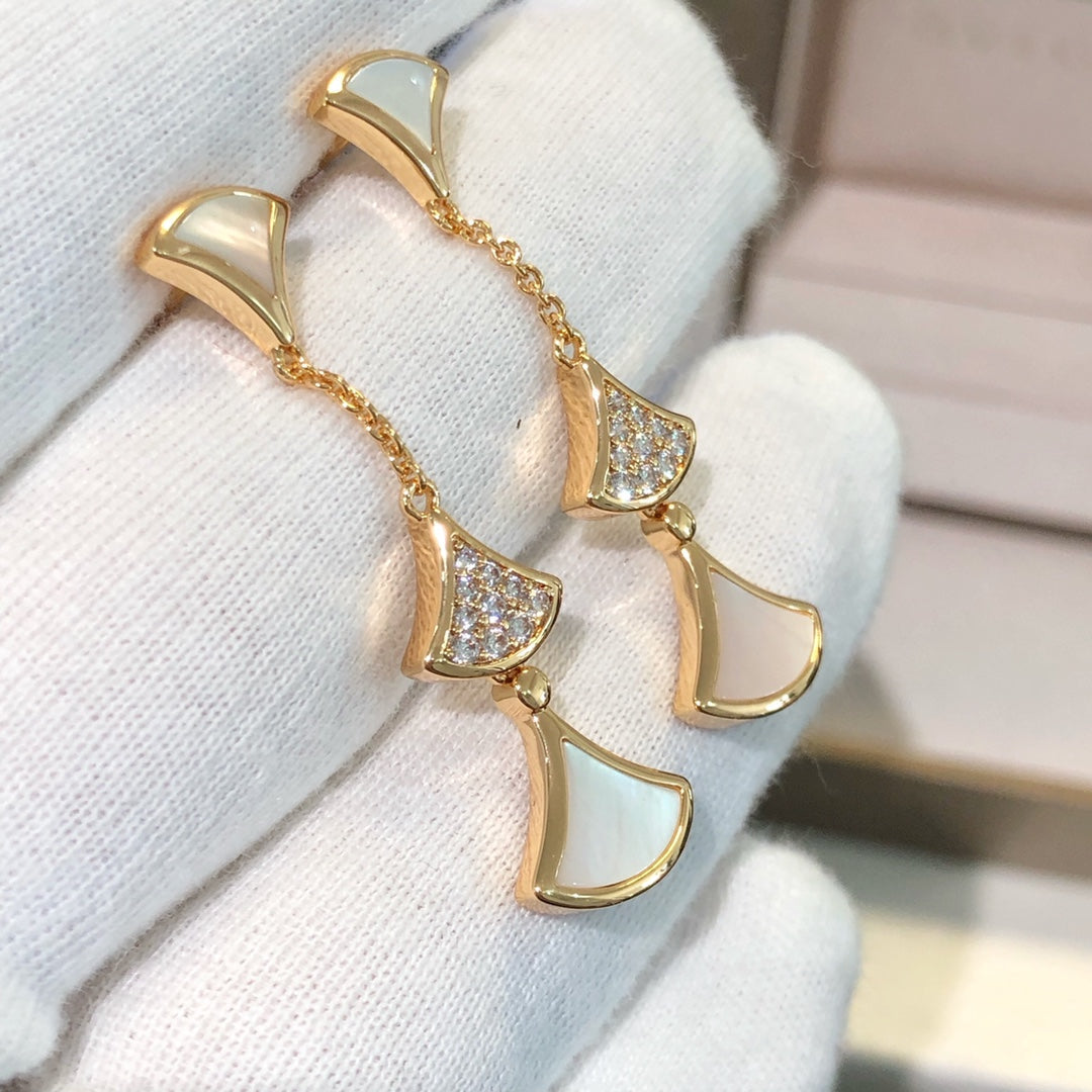 BVLGARI DREAM EARRINGS 3 MOTIFS DIAMOND MOP PINK GOLD