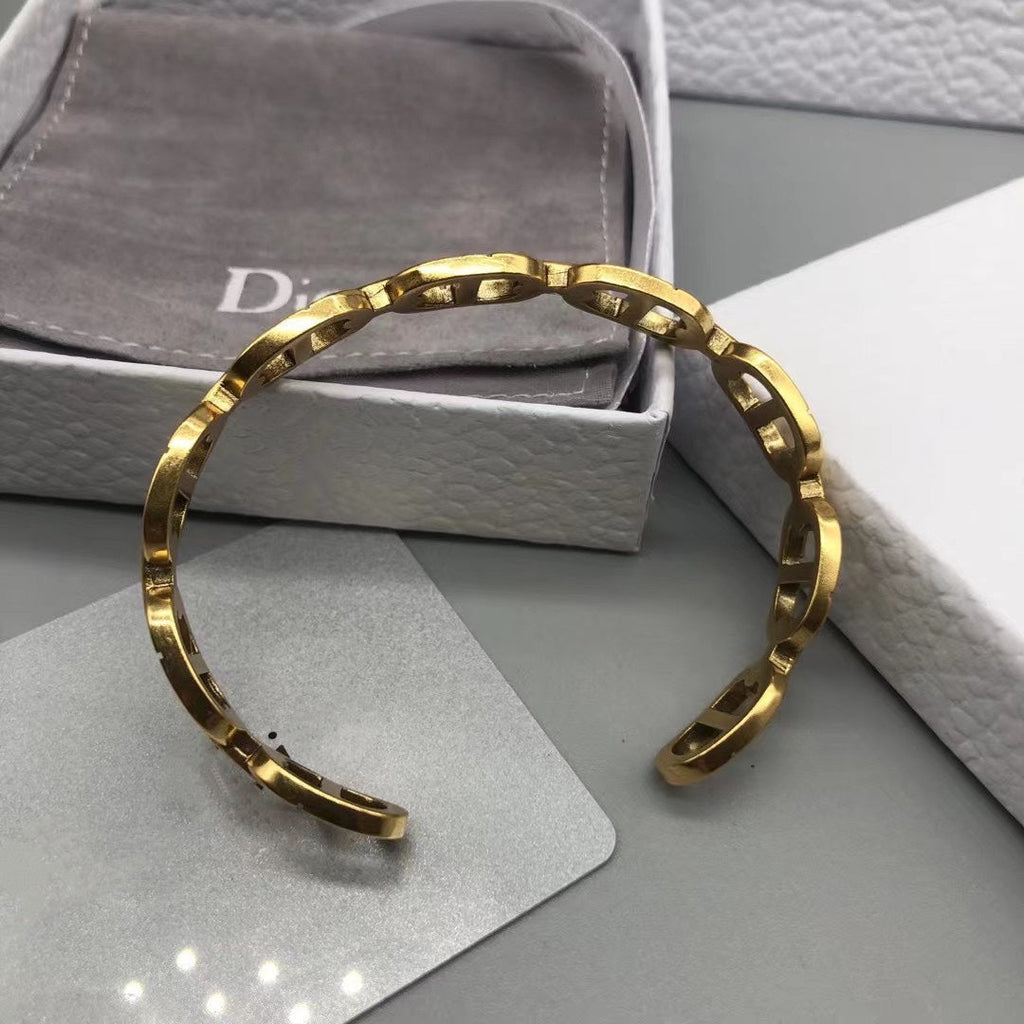 DIOR CD MOTIF GOLD CUFF BRACELET