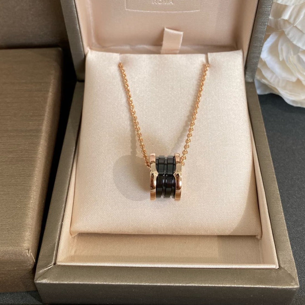BVLGARI ZERO 1 BLACK CERAMIC PINK GOLD NECKLACE