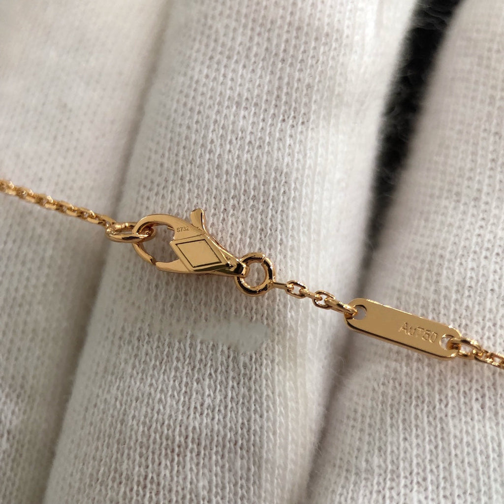 CHOPARD HEART CARNELIAN PINK GOLD NECKLACE