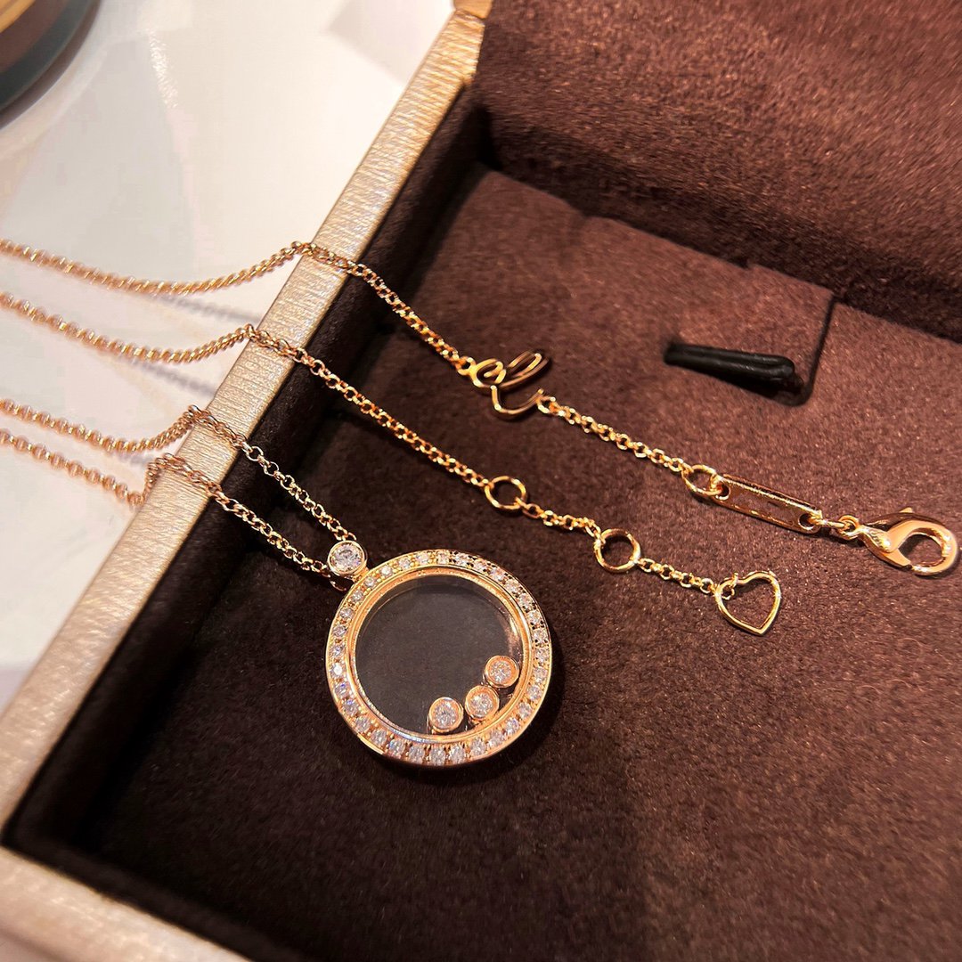 CHOPARD HAPPY HEART DIAMOND PINK GOLD NECKLACE