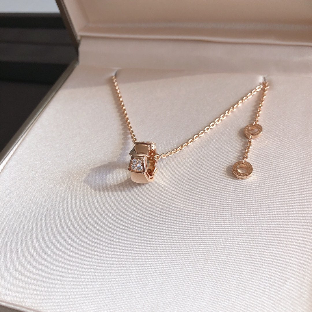 BVLGARI SERPENTI PEDANT DIAMOND PINK GOLD NECKLACE