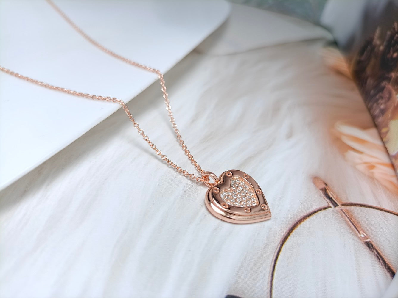TIFFANY HEART DIAMONDS PEDANT NECKLACE