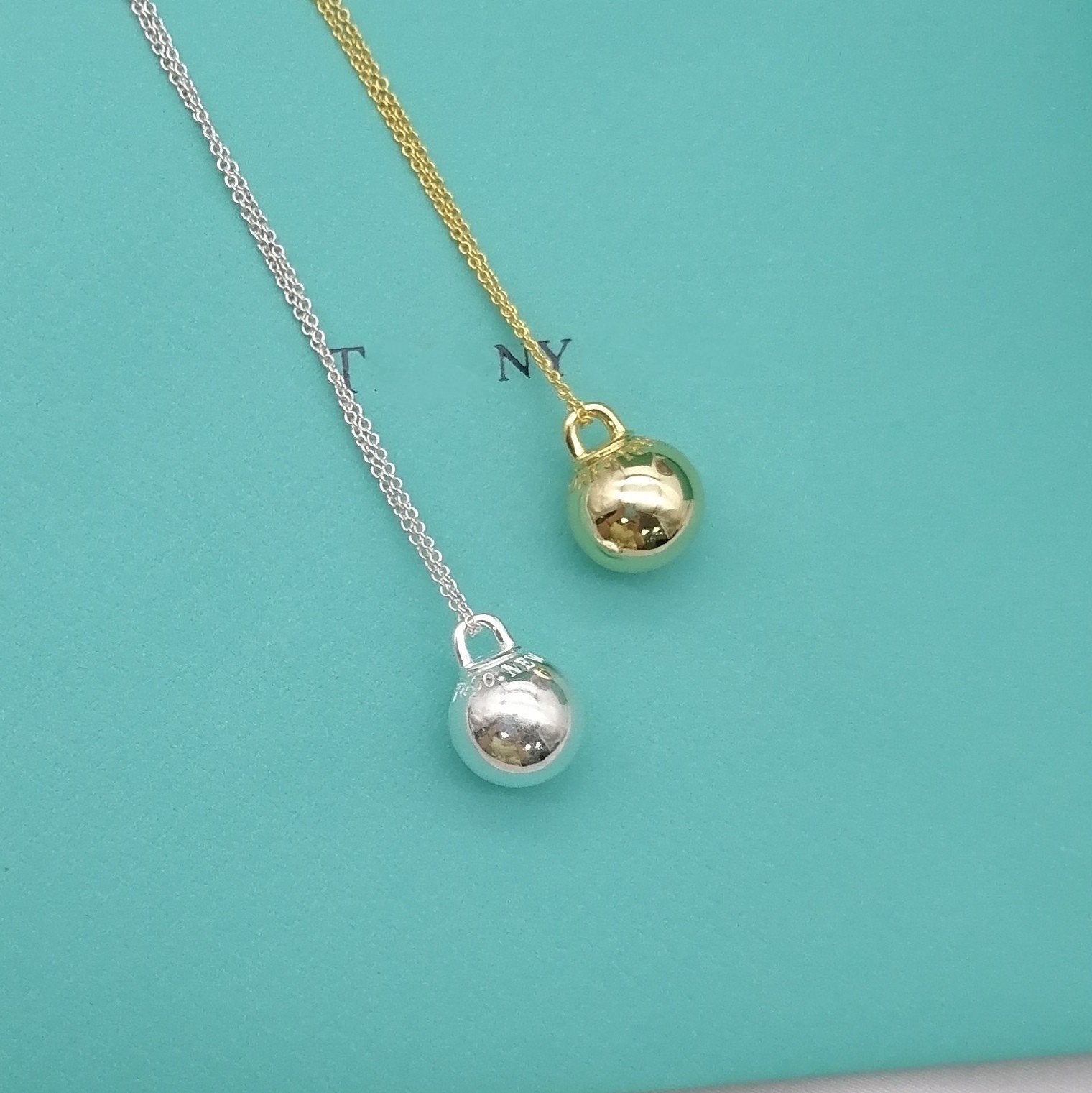TIFFANY HARDWEAR BALL PEDANT NECKLACE