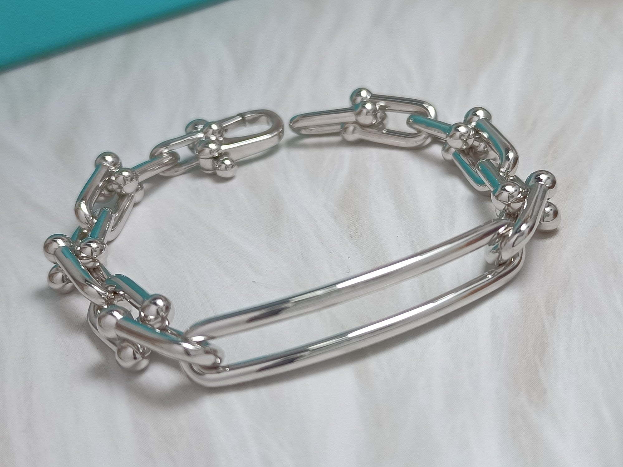 TIFFANY HARDWEAR LONG CHAIN BRACELET