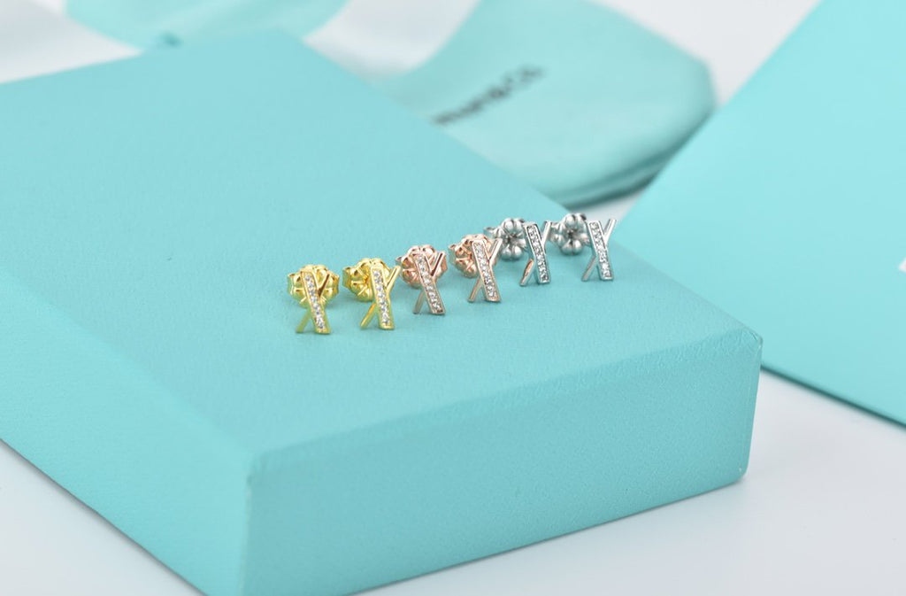 TIFFANY ATLAS DIAMOND STUD EARRINGS