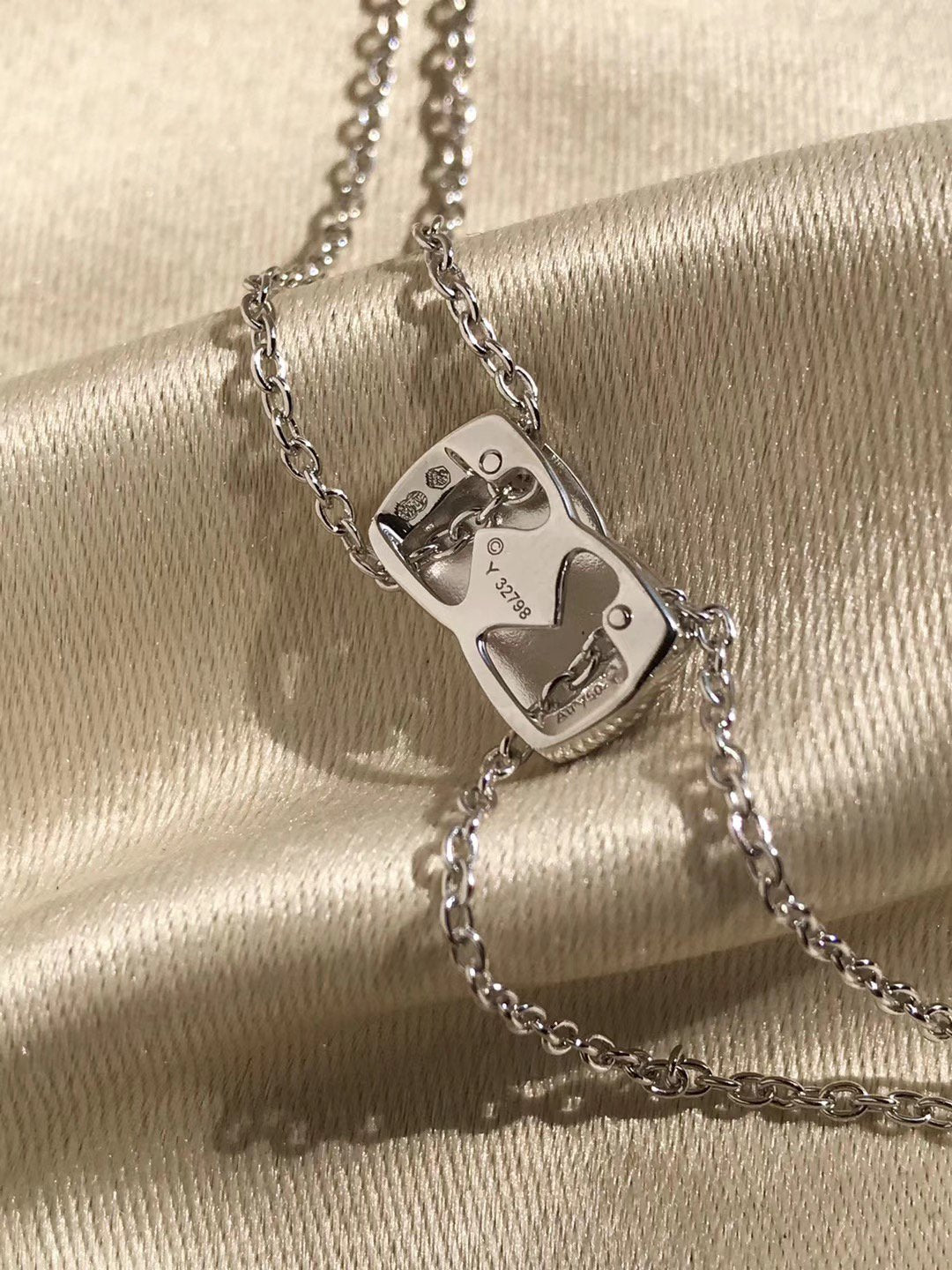 Chanel Crush Silver Diamond Necklace