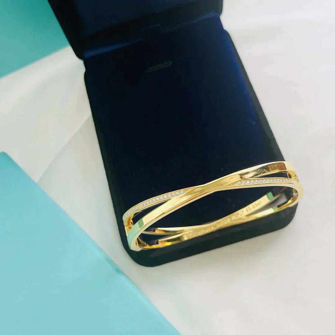 TIFFANY NARROW HINGED BANGLEIN WITH DIAMONDS SMALL
