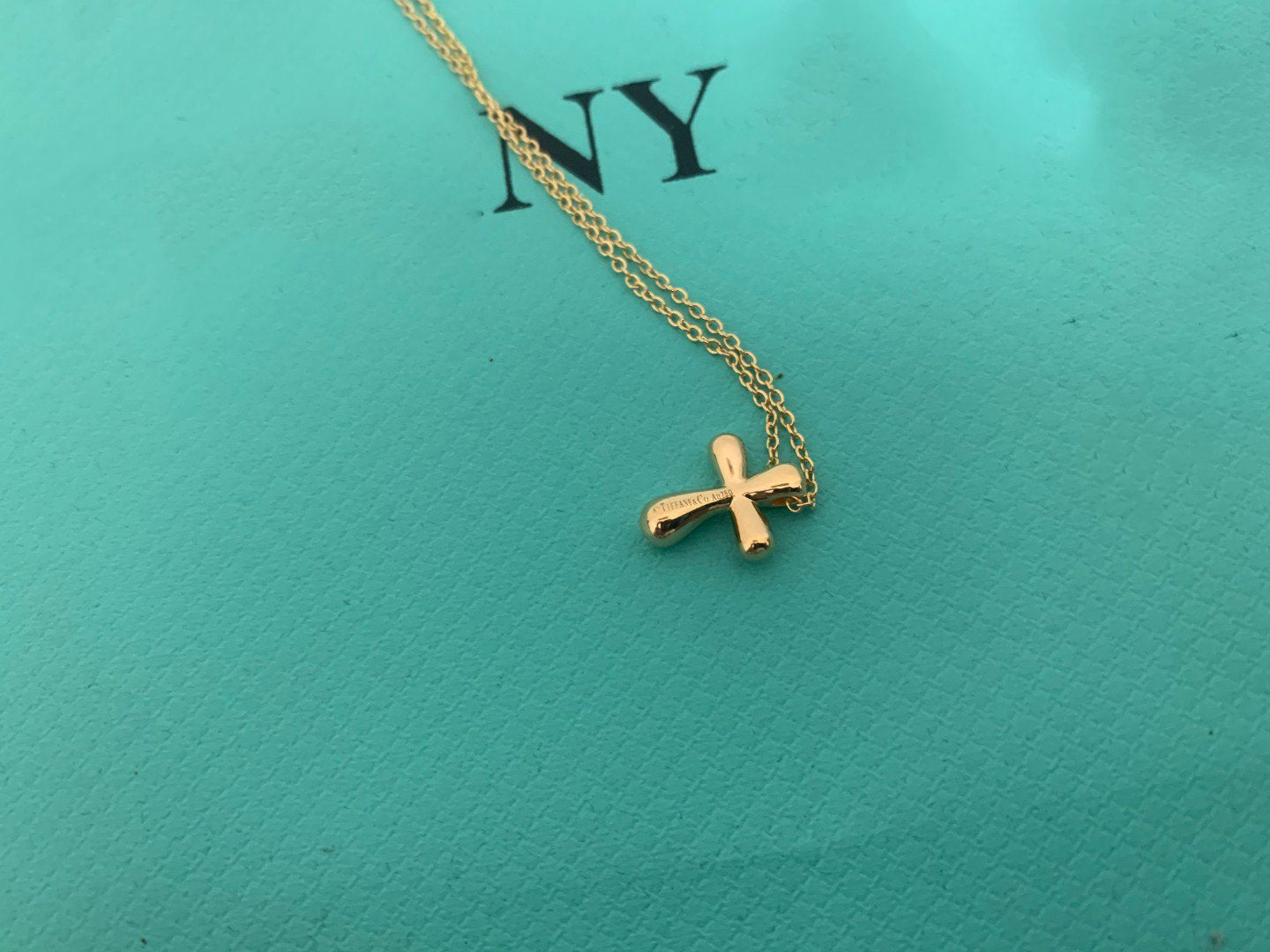 TIFFANY CROSS PENDANT MINI BARE CROSS NECKLACE