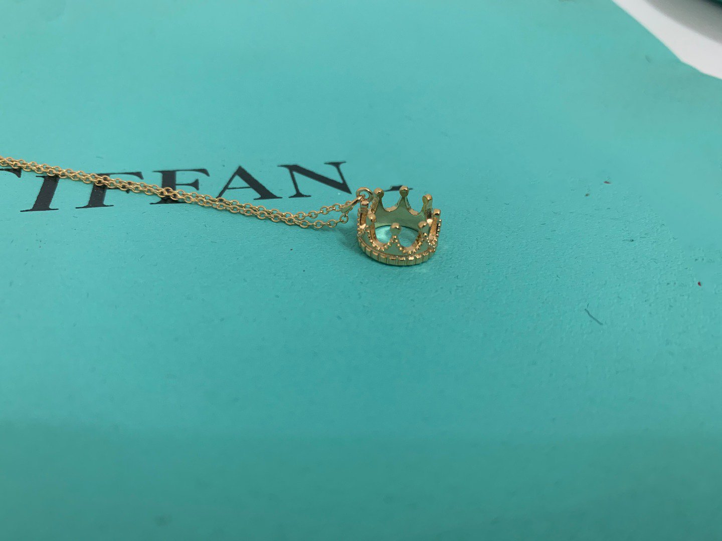 TIFFANY CROWN NECKLACE MECARI
