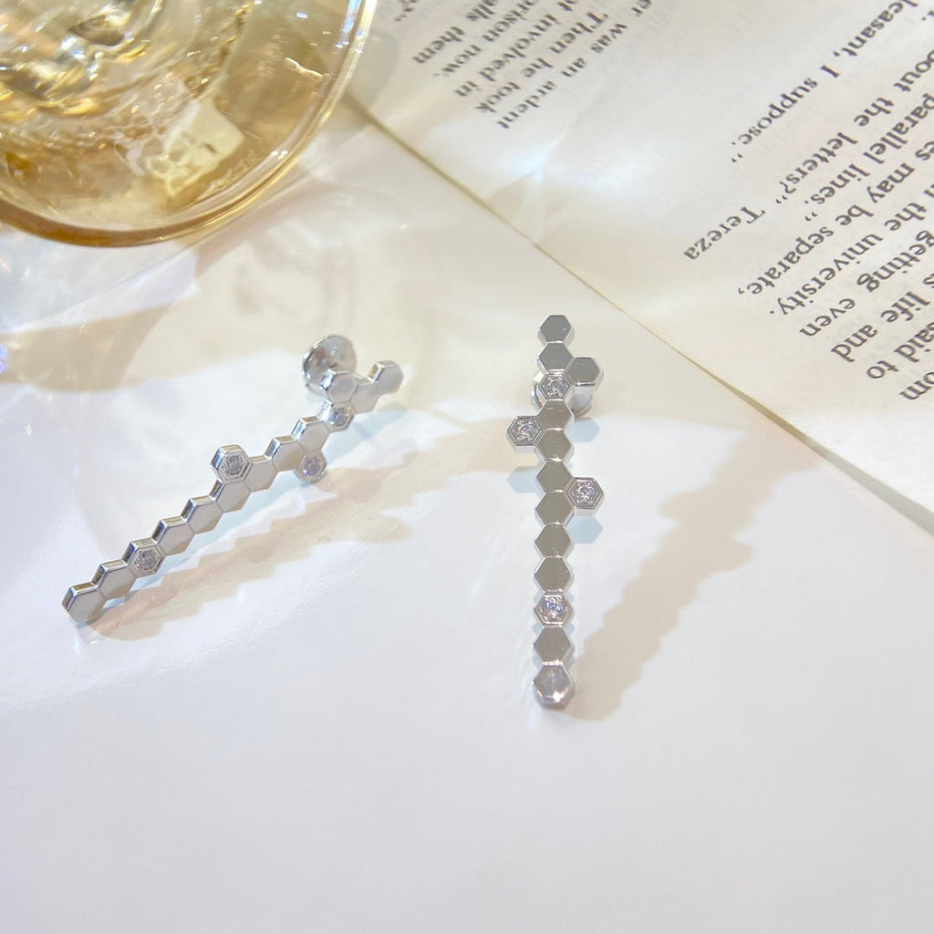 CHAUMET BEE MY LOVE DIAMND LONG STUD EARRINGS