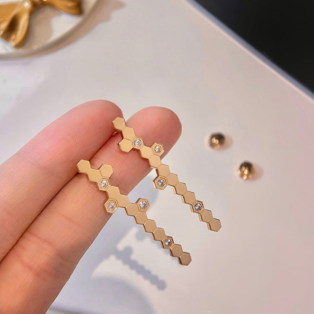 CHAUMET BEE MY LOVE DIAMND LONG STUD EARRINGS