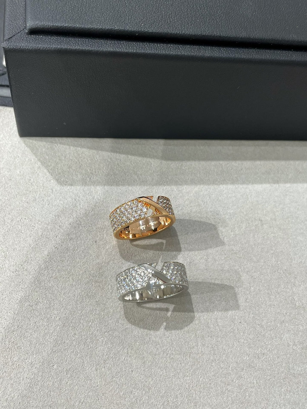 CHAUMET LIENS EVIDENCE PINK GOLD DIAMOND PAVED RING