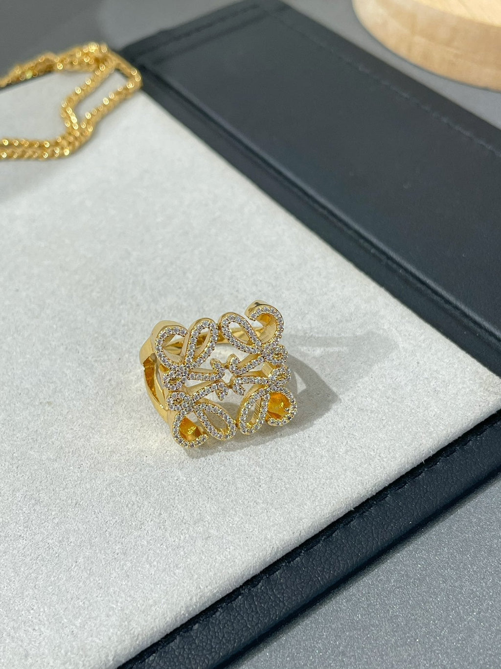 DIOR ANNAGRAM DIAMOND PAVED GOLD RING