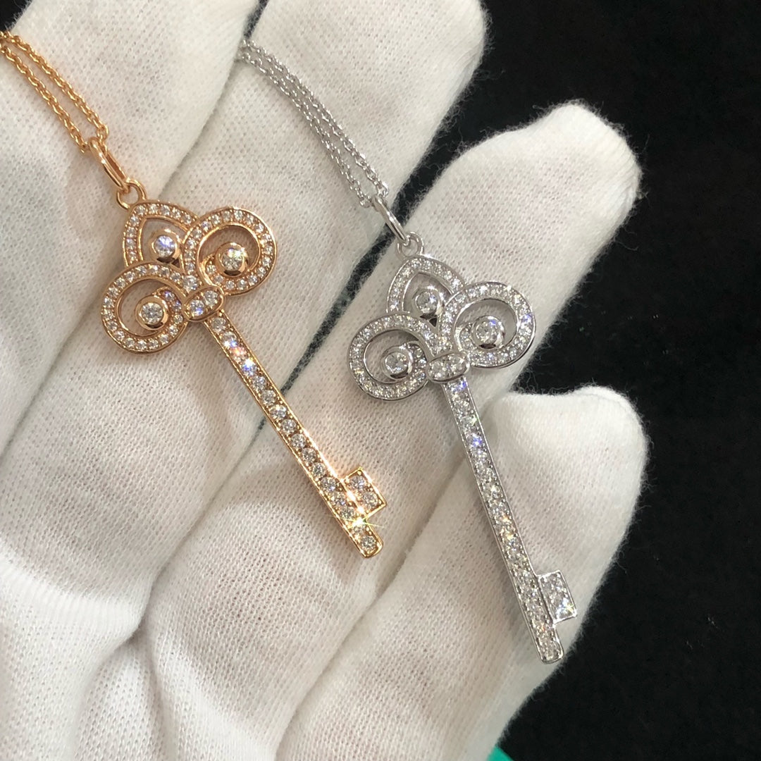 TIFFANY FLEUR KEY DIAMOND NECKLACE