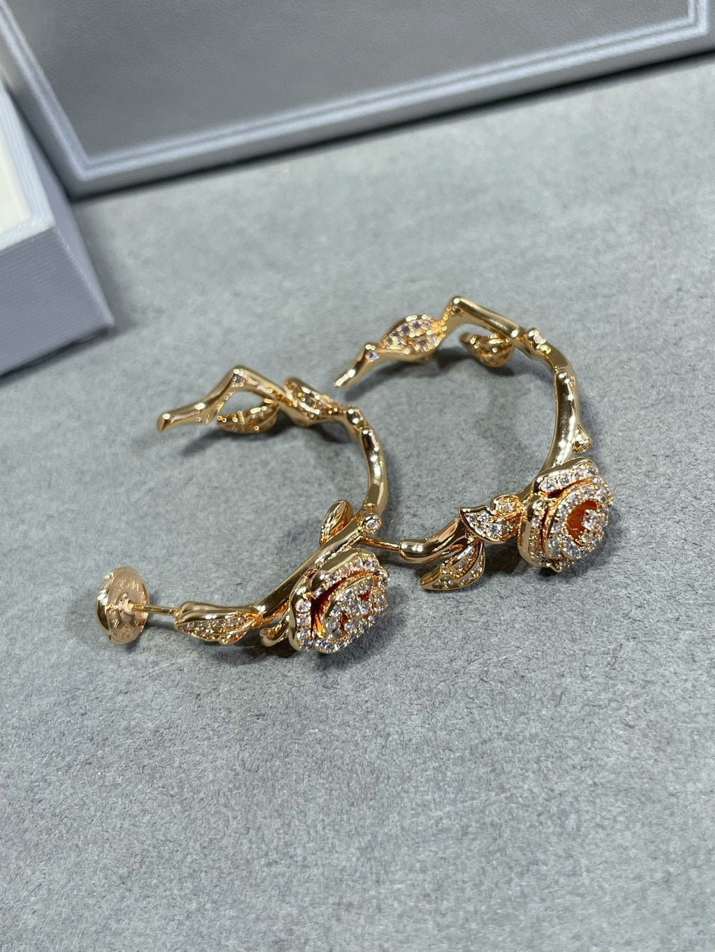 DIOR ROSE BAGATELLE DIAMOND EARRINGS