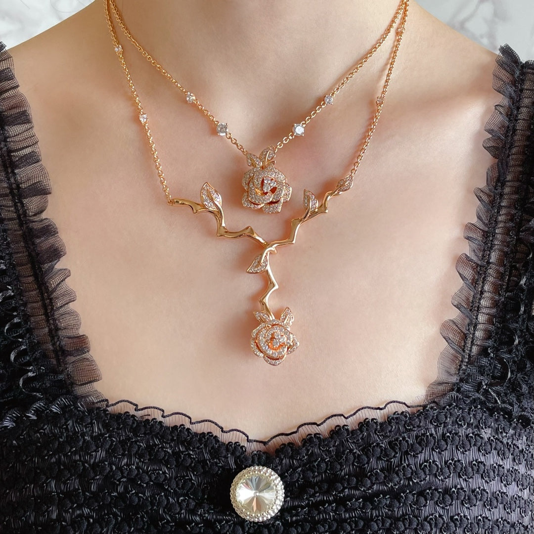 DIOR ROSE BAGATELLE DIAMOND MEDIUM NECKLACE