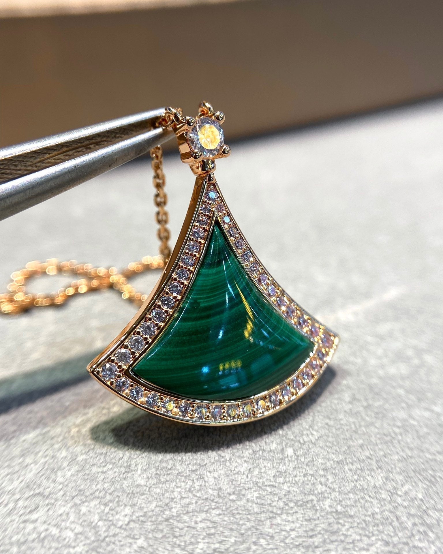 BVLGARI DREAM MALACHITE DIAMOND PAVED PINK GOLD NECKLACE