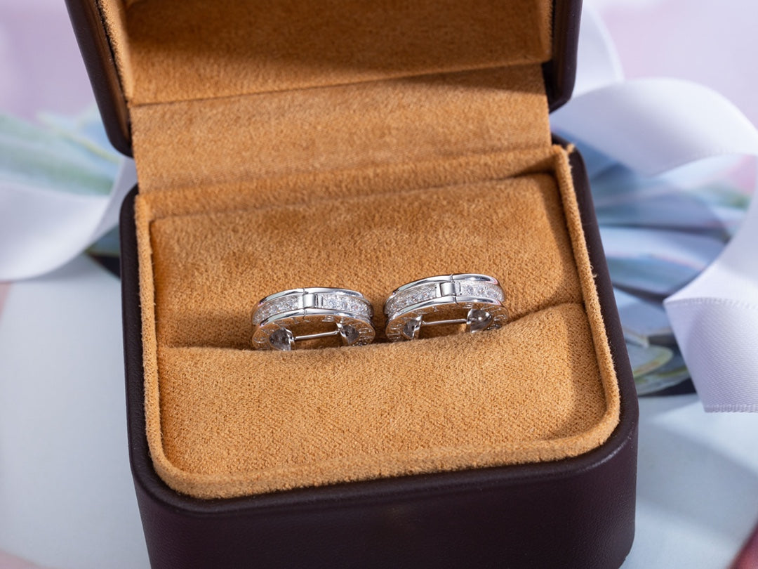 BVLGARI ZERO 1 MINI SILVER DIAMOND EARRINGS