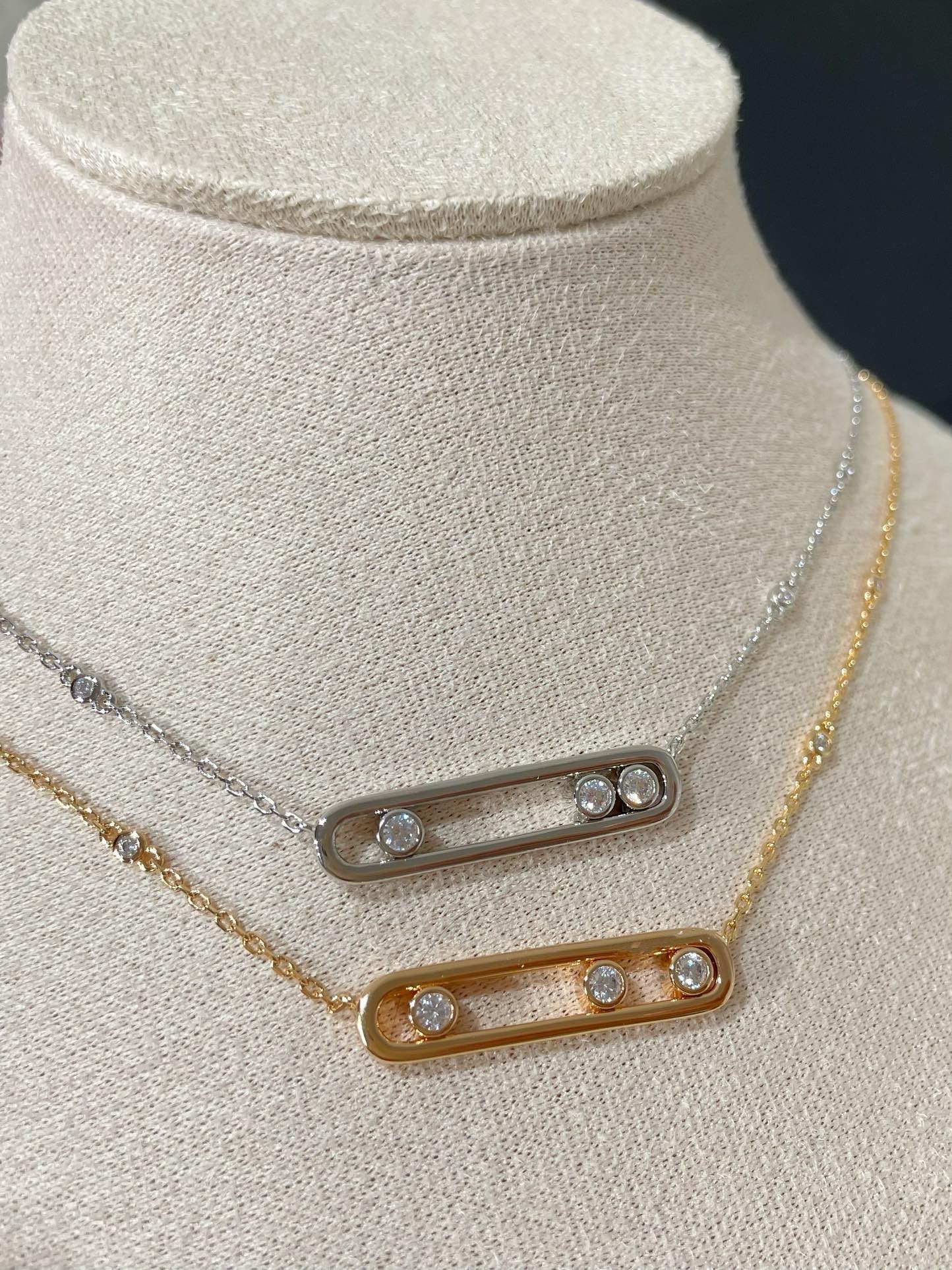MESSIKA MOVE 3 DIAMOND NECKLACE