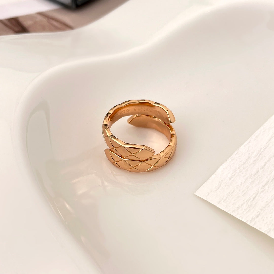 Chanel Crush Toi Et Moi Medium Ring