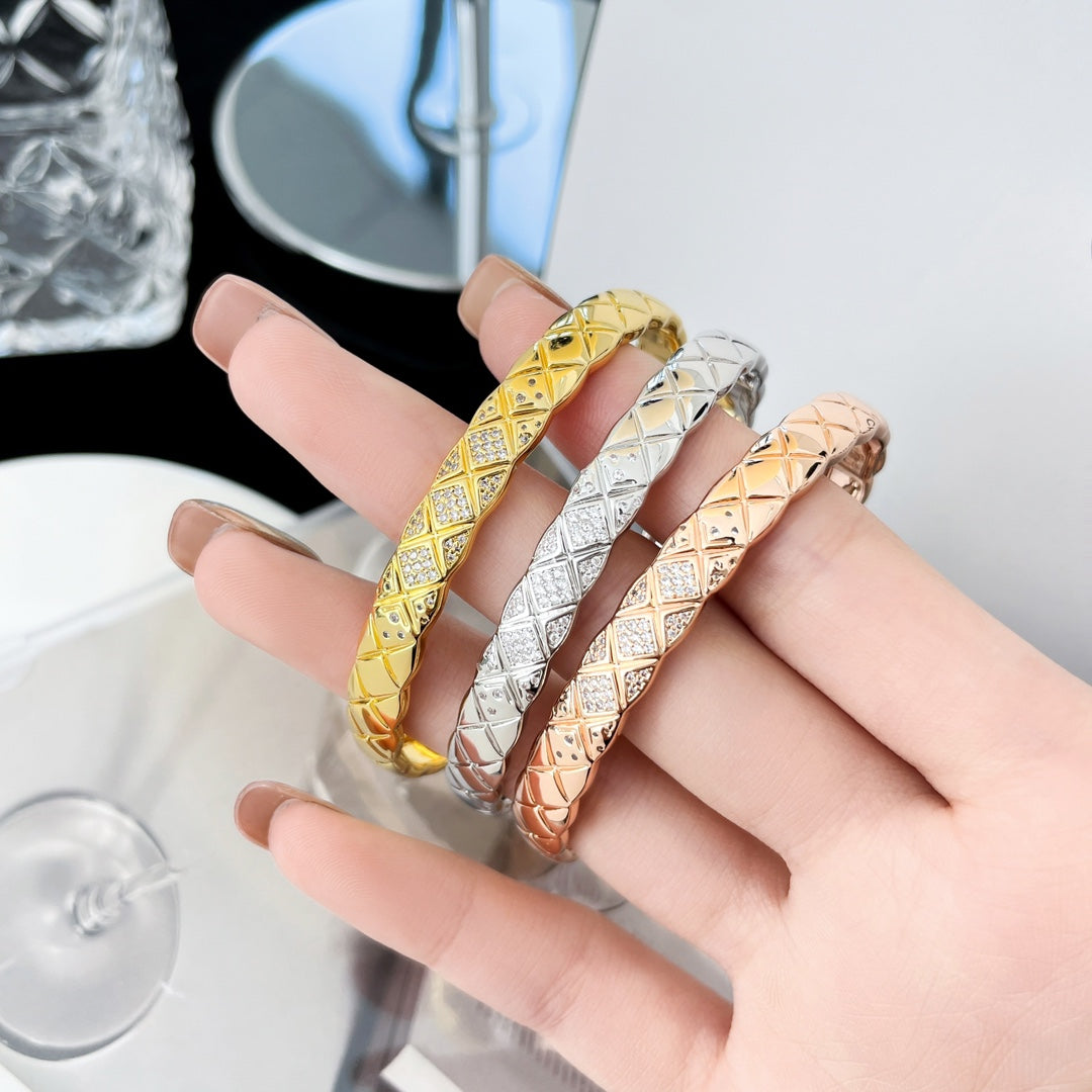 Chanel Crush Bracelet Quilted Diamond