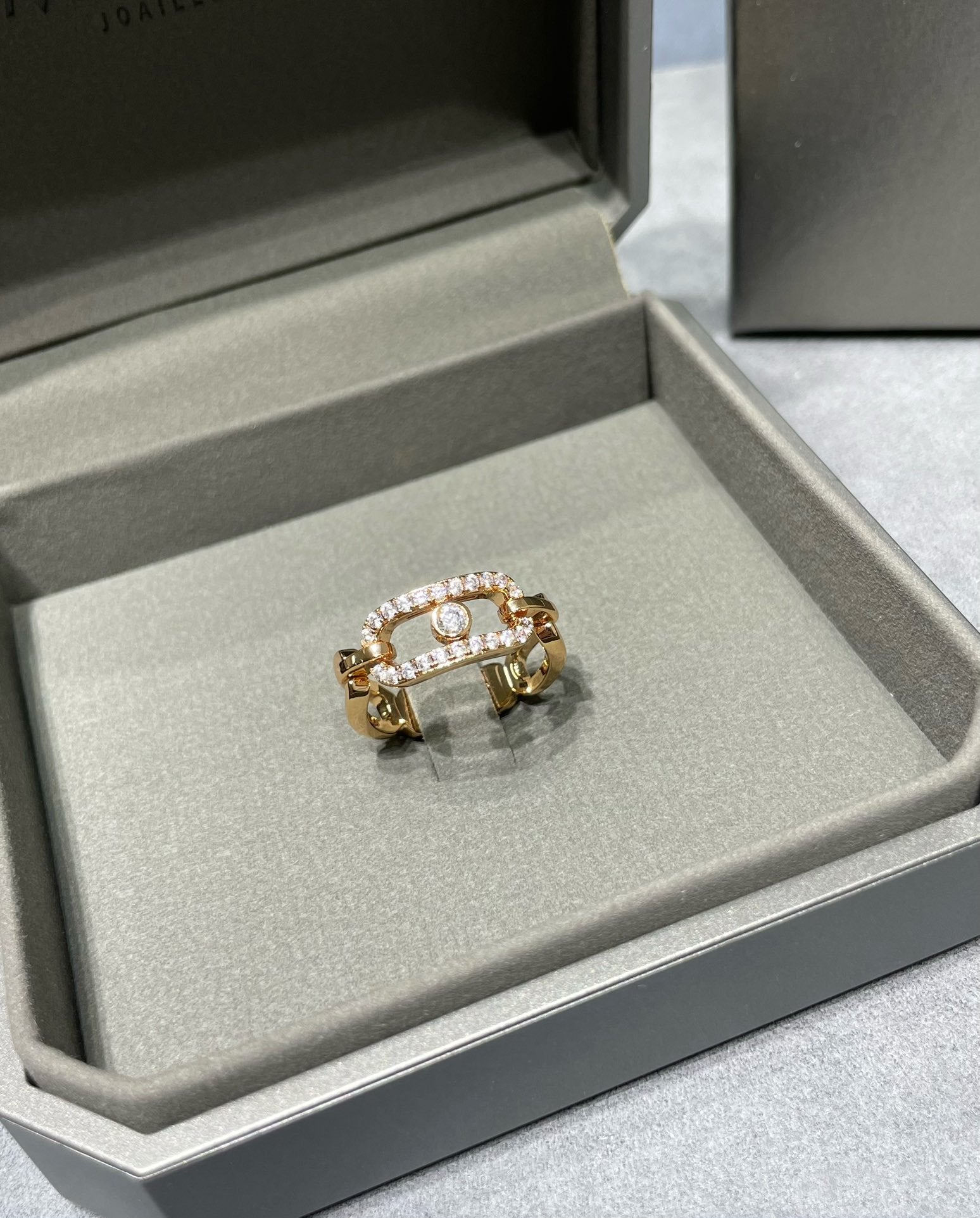 MESSIKA MOVE LINK DIAMOND PAVED RING