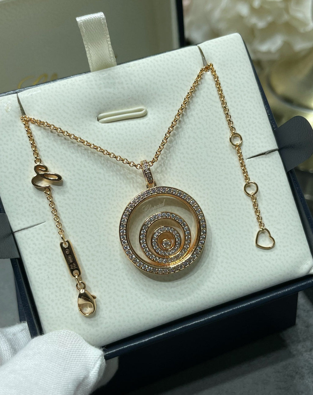 CHOPARD HAPPY SPIRIT DIAMOND PAVED NECKLACE