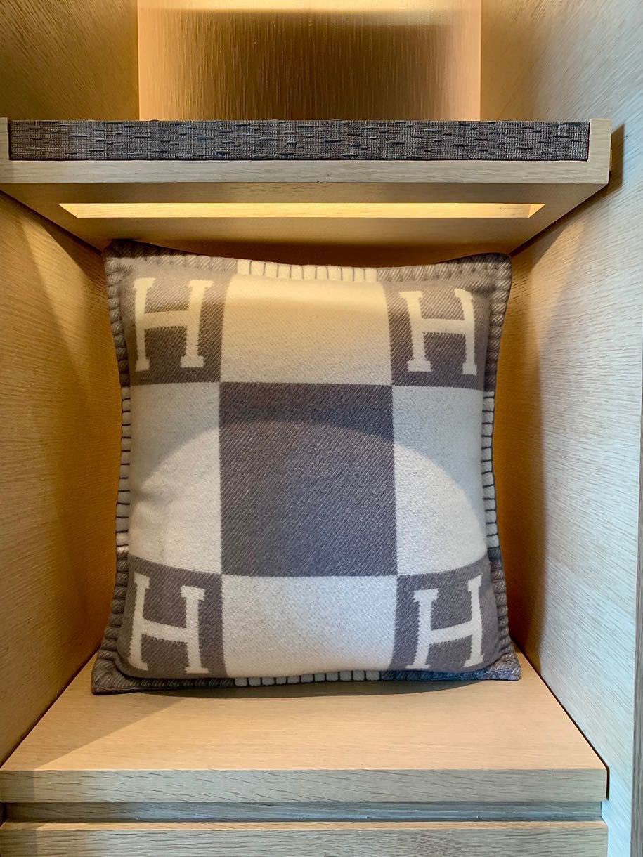 Hermes Avalon III Pillow Wool Cashmere
