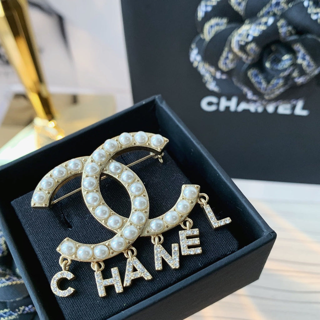 Chanel Brooch 156611