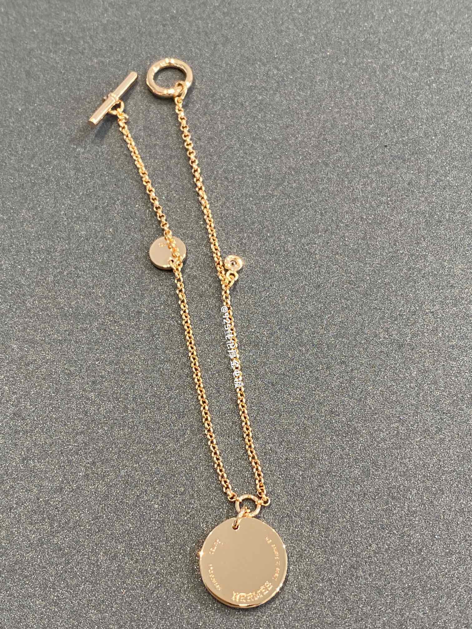 HERMES H Classic Gold Coin Bracelet