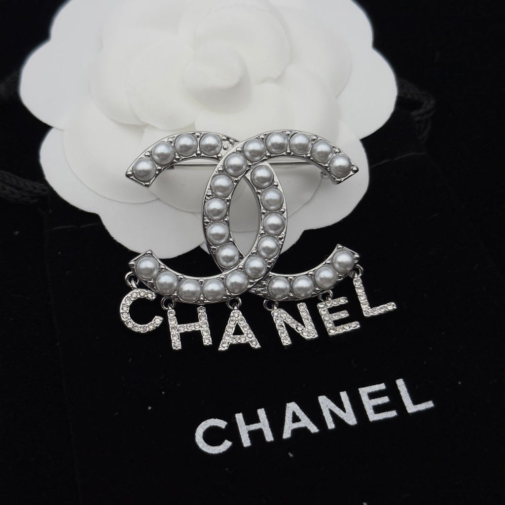 Chanel Brooch Silver 173218