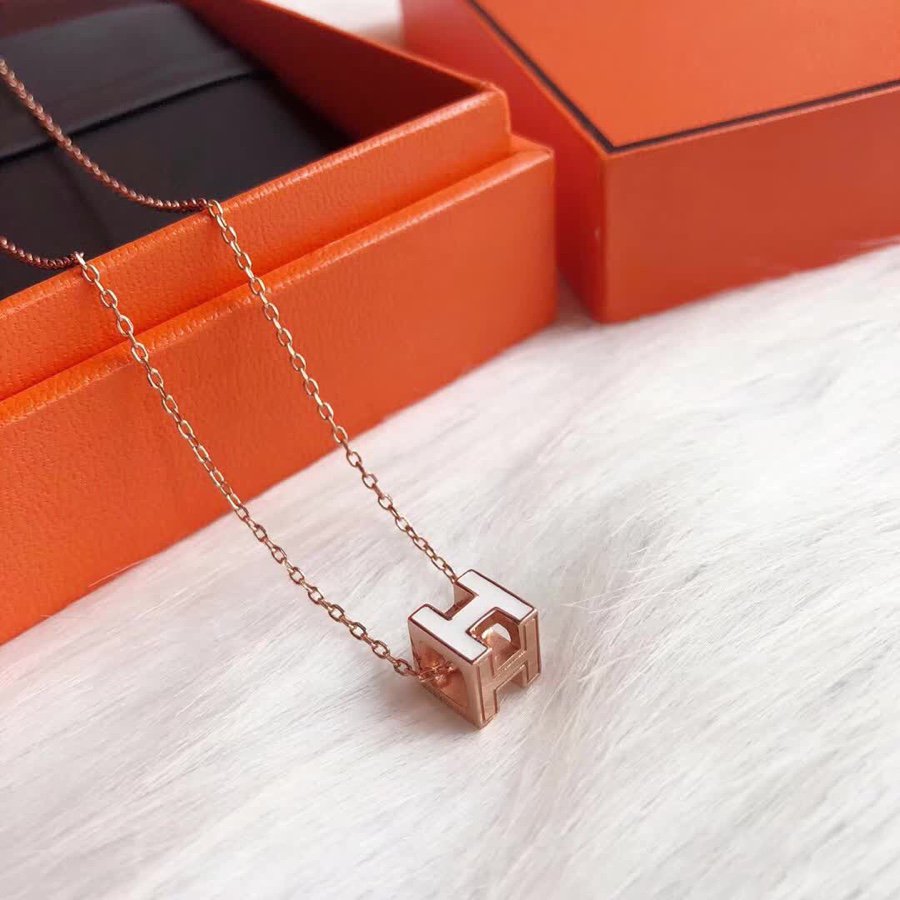 HERMES H WHITE SQUARE PINK GOLD NECKLACE