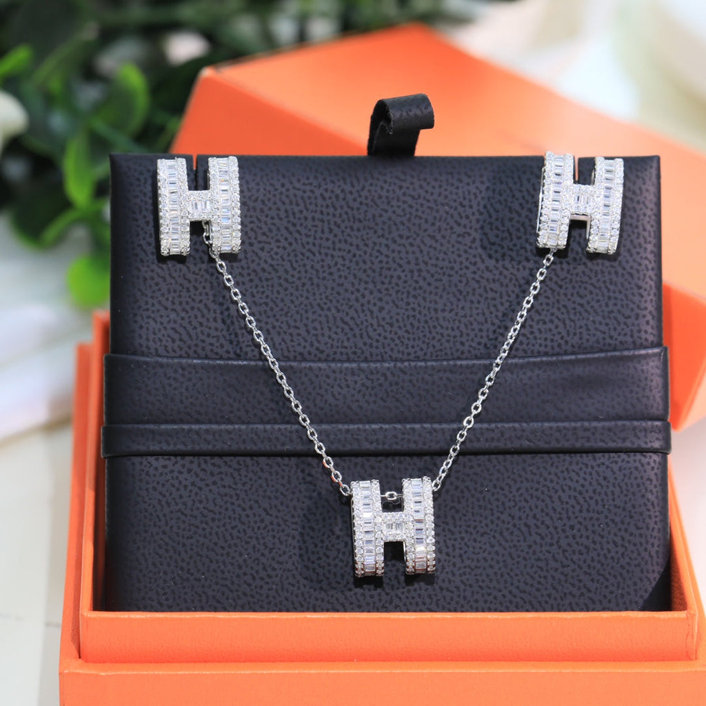HERMES POP H SILVER FULL DIAMOND NECKLACE